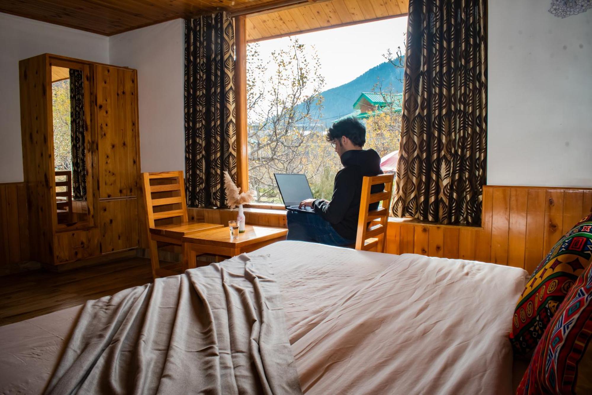 Bed and Breakfast Cascade Mountain Retreat Manali Exterior foto